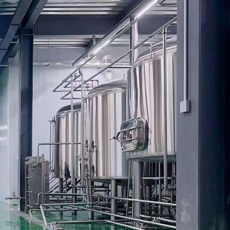 平武精酿啤酒设备